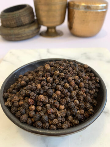 Peppercorns Black Whole