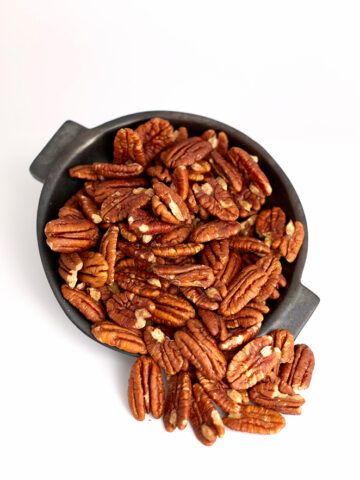 Pecan kernals